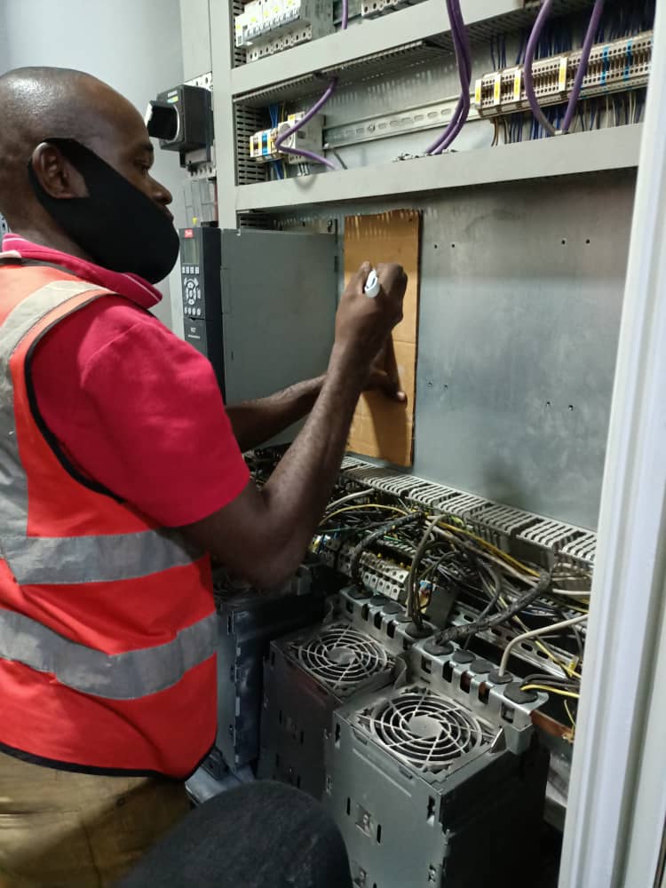 Configuration of components